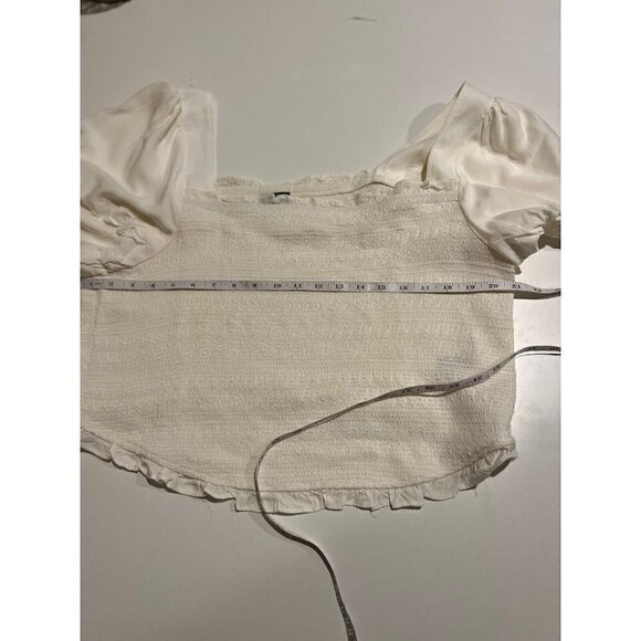 Torrid 3 Smocked Challis Crop Top Puffed Sleeve White Plus Size 3X - Picture 9 of 11